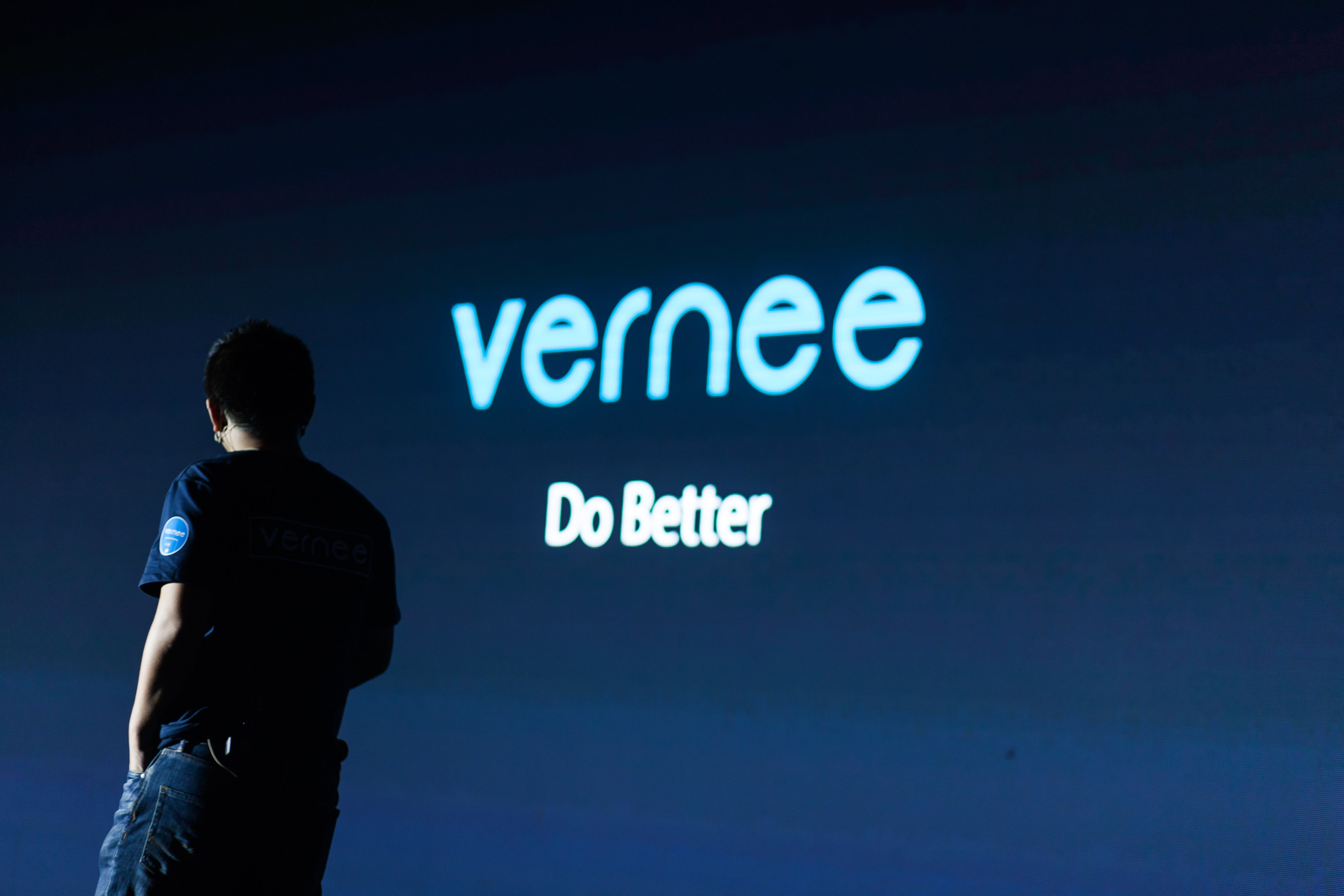 Vernee